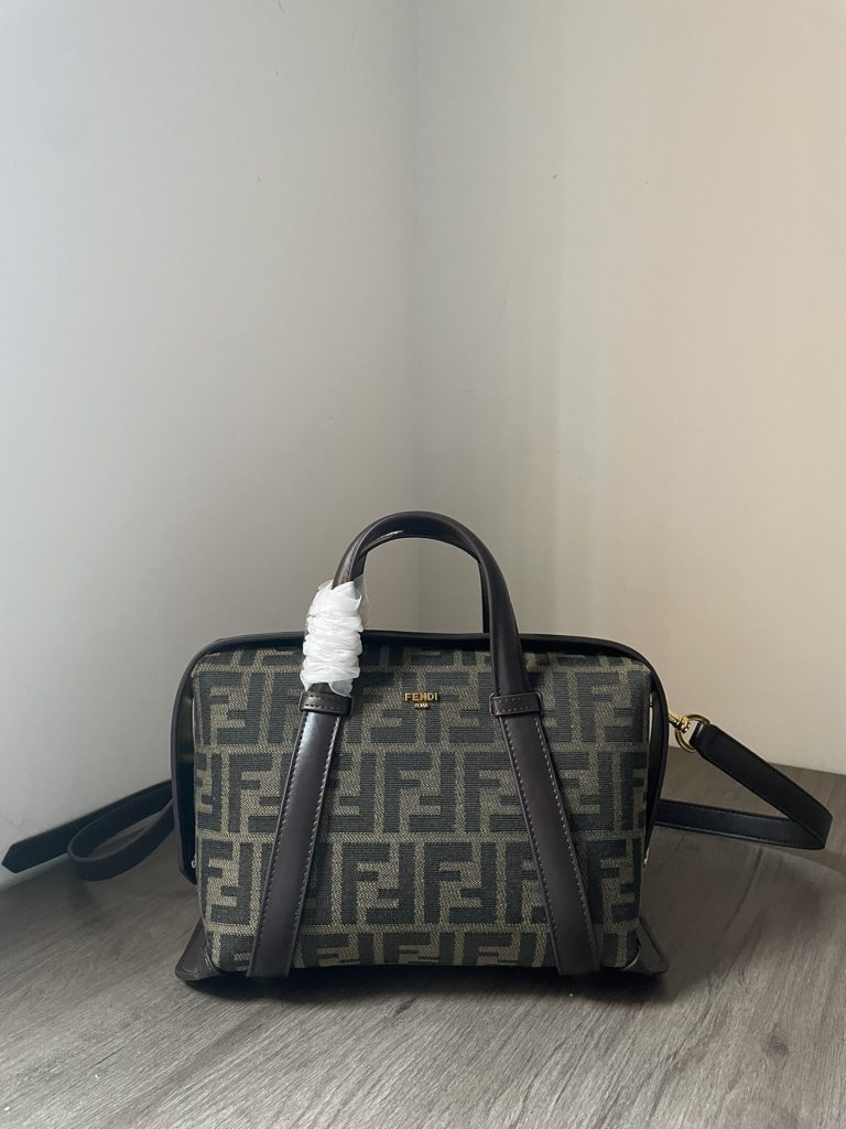 Luxury Bags – FENDI