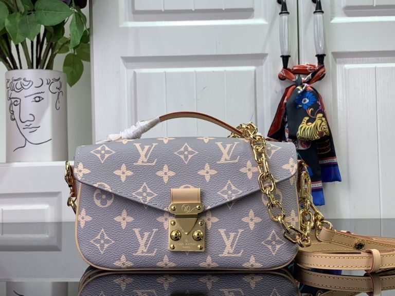 Luxury Bags – LV