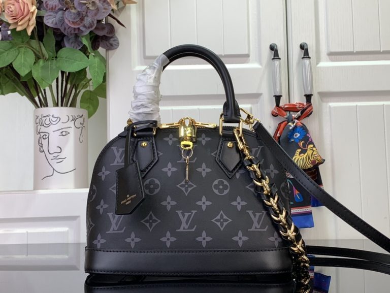 Luxury bags - LV