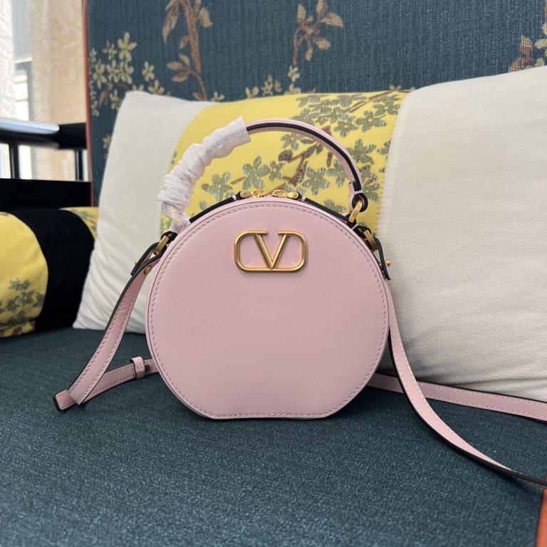 Luxury Bags – Velentino
