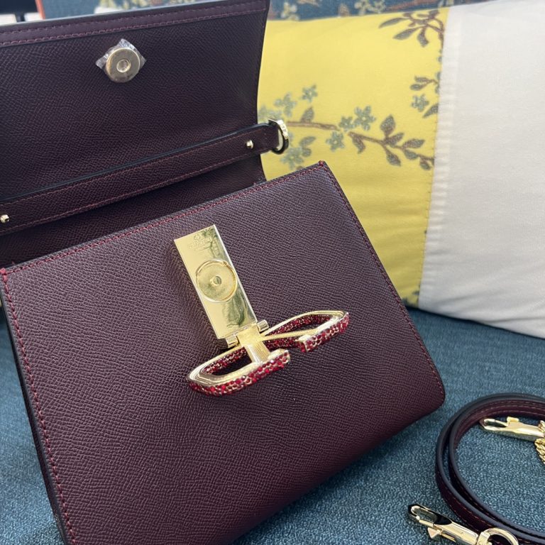 Luxury Bags – Velentino